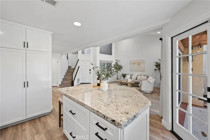 67 Fuente, Rancho Santa Margarita, California 92688
