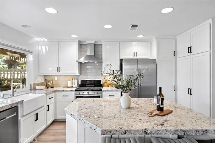 67 Fuente, Rancho Santa Margarita, California 92688