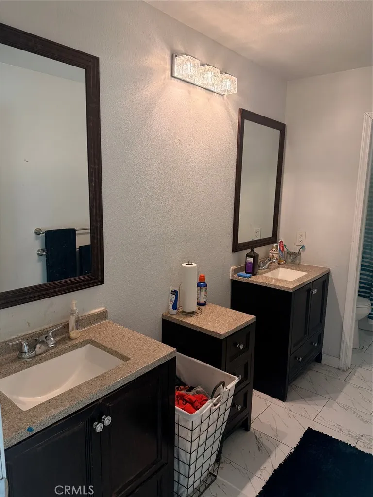7667 Yellow Iris Court, Fontana, California 92336 home-pic-9