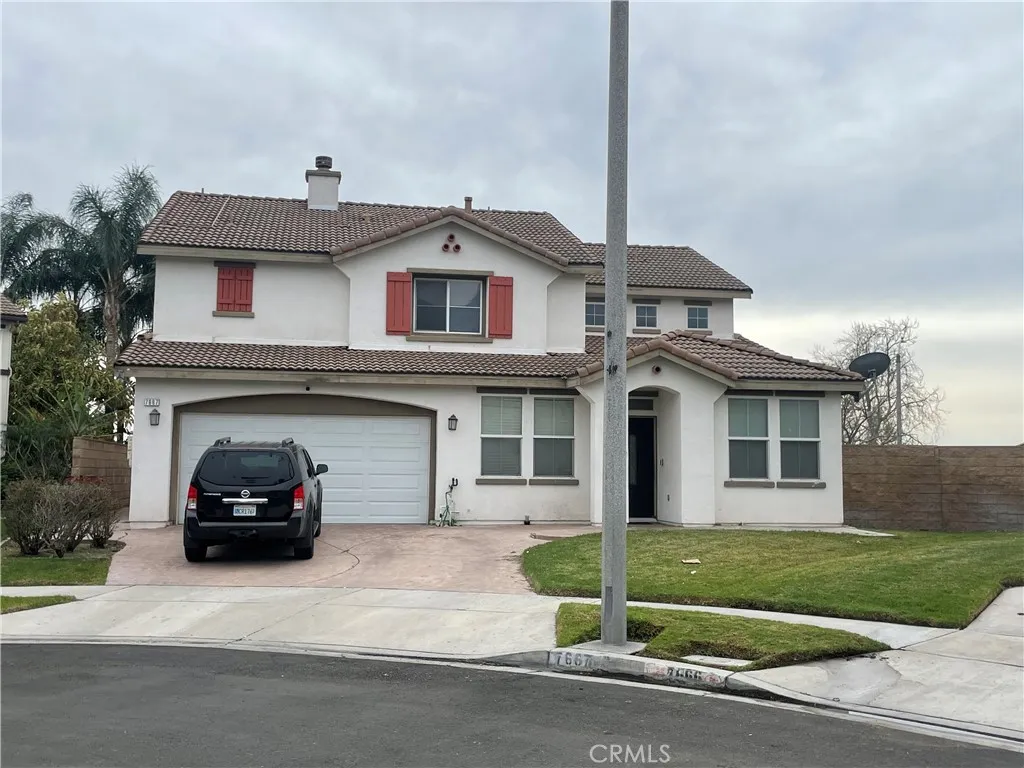7667 Yellow Iris Court, Fontana, California 92336 home-pic-2