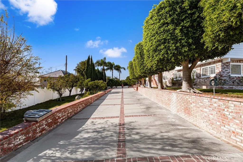 5262 Los Altos, Yorba Linda, California 92886 home-pic-25