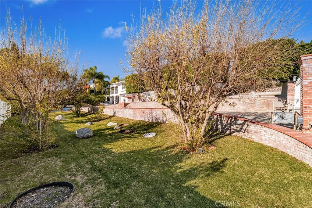 5262 Los Altos, Yorba Linda, California 92886 home-pic-26