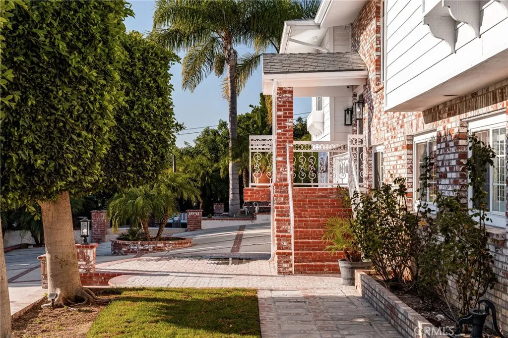 5262 Los Altos, Yorba Linda, California 92886 home-pic-70