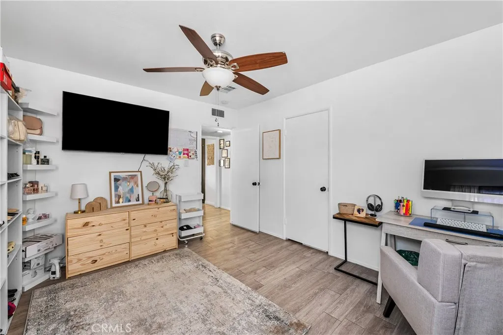 44128 Anvers Avenue, Lancaster, California 93534 home-pic-20