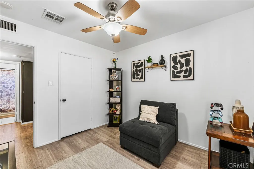 44128 Anvers Avenue, Lancaster, California 93534 home-pic-22