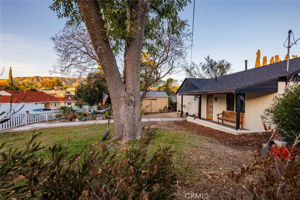 10648 Franlie, Sunland, California 91040 home-pic-25