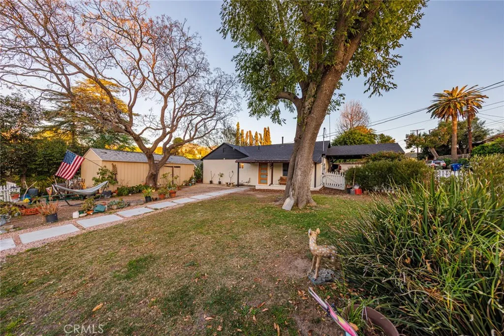 10648 Franlie, Sunland, California 91040 home-pic-24