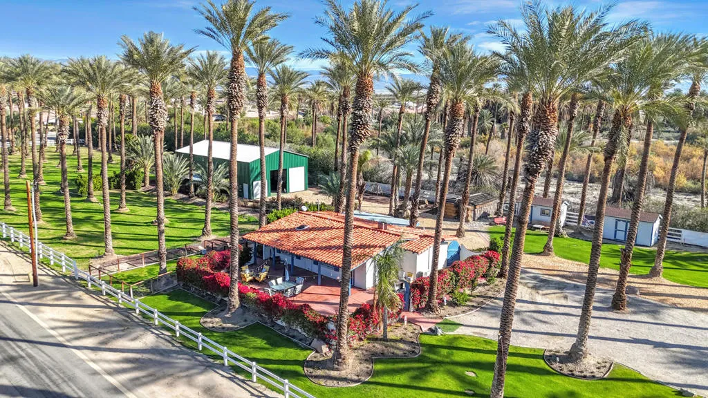 58200 Almonte Drive, La Quinta, California 92253 home-pic-8