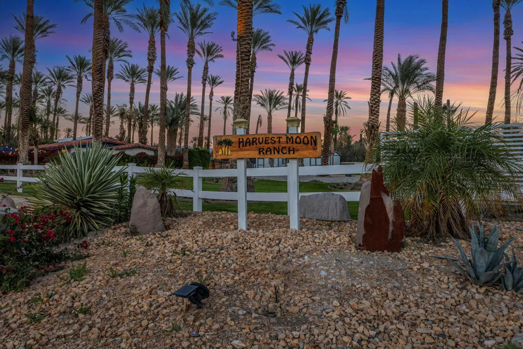 58200 Almonte Drive, La Quinta, California 92253 home-pic-52