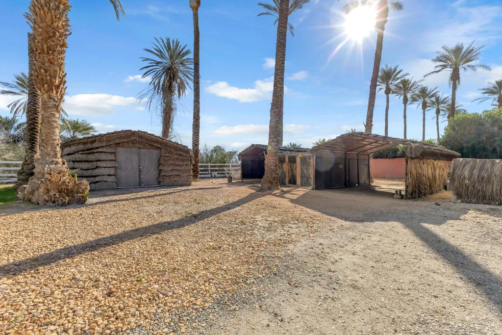 58200 Almonte Drive, La Quinta, California 92253 home-pic-27