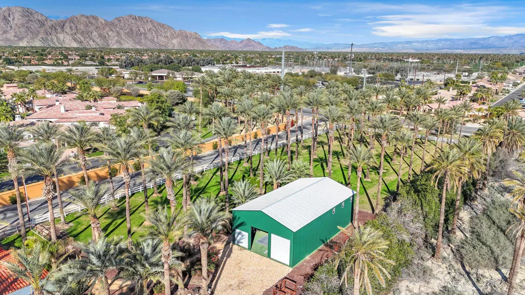 58200 Almonte Drive, La Quinta, California 92253 home-pic-7