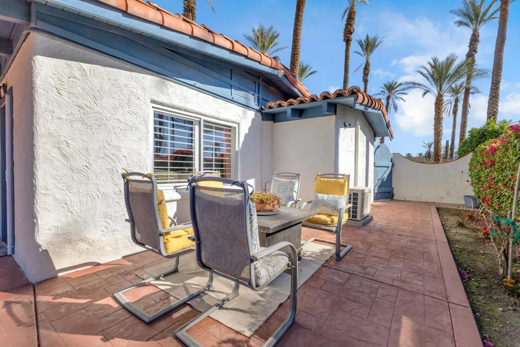 58200 Almonte Drive, La Quinta, California 92253 home-pic-22