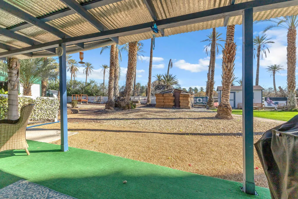 58200 Almonte Drive, La Quinta, California 92253 home-pic-25