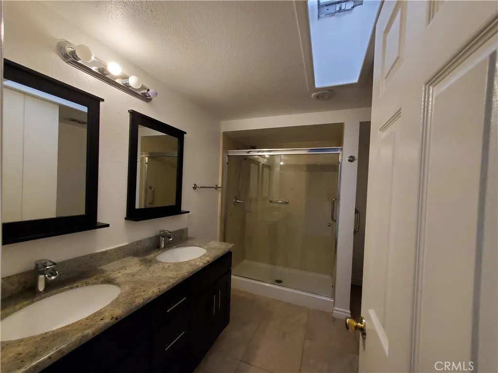 422 Avenida Castilla D, Laguna Woods, California 92637 home-pic-11