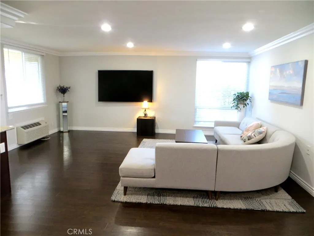422 Avenida Castilla D, Laguna Woods, California 92637 home-pic-5