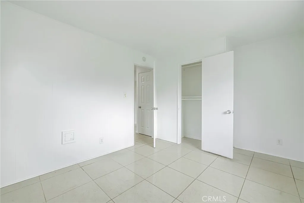 1238 W Avenue H15, Lancaster, California 93534 home-pic-27