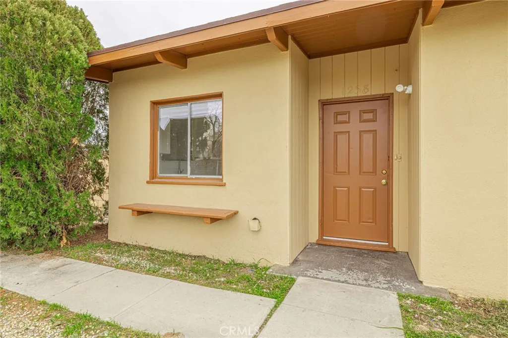 1238 W Avenue H15, Lancaster, California 93534 home-pic-3