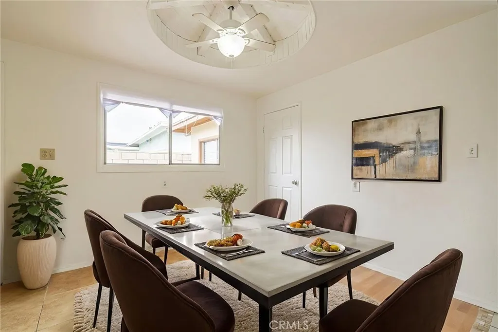 1238 W Avenue H15, Lancaster, California 93534 home-pic-11