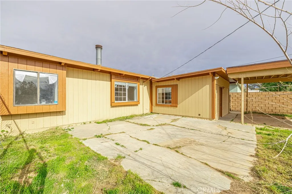 1238 W Avenue H15, Lancaster, California 93534 home-pic-41