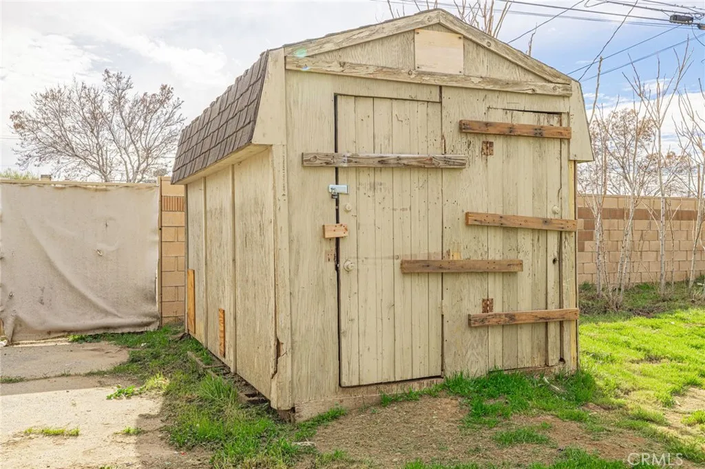 1238 W Avenue H15, Lancaster, California 93534 home-pic-44