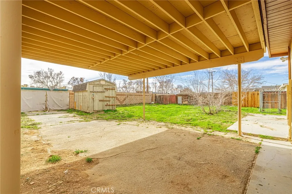 1238 W Avenue H15, Lancaster, California 93534 home-pic-37