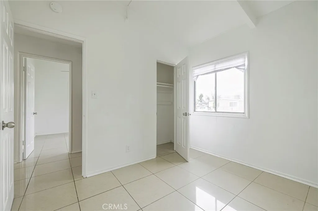 1238 W Avenue H15, Lancaster, California 93534 home-pic-34