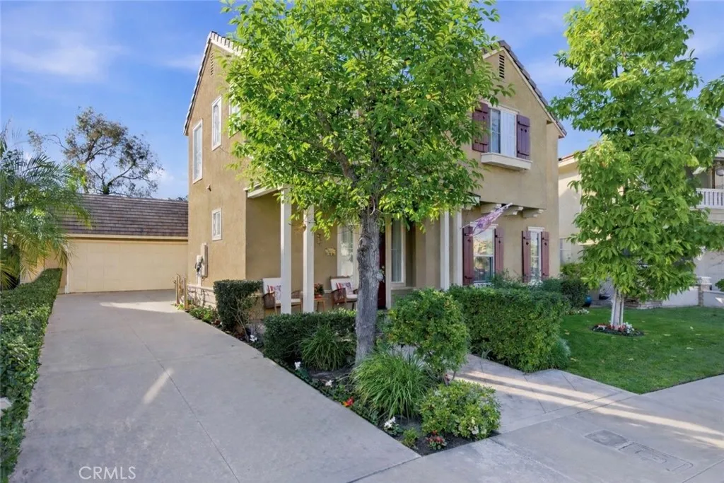 39 Grassy Knoll, Rancho Santa Margarita, California 92688 home-pic-1