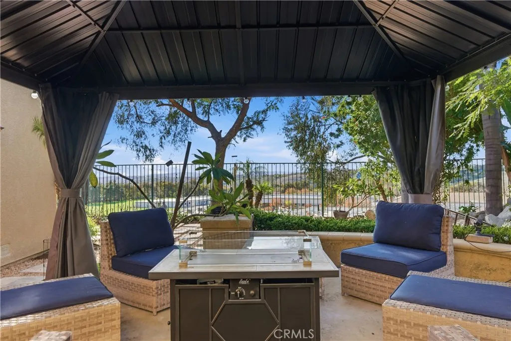 39 Grassy Knoll, Rancho Santa Margarita, California 92688 home-pic-11