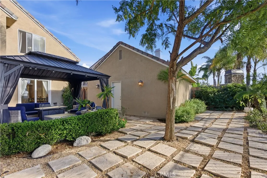 39 Grassy Knoll, Rancho Santa Margarita, California 92688 home-pic-12