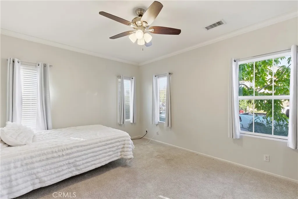 39 Grassy Knoll, Rancho Santa Margarita, California 92688 home-pic-16