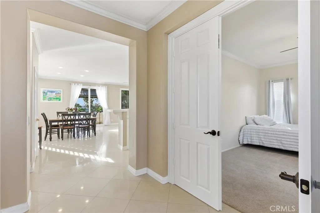 39 Grassy Knoll, Rancho Santa Margarita, California 92688 home-pic-15
