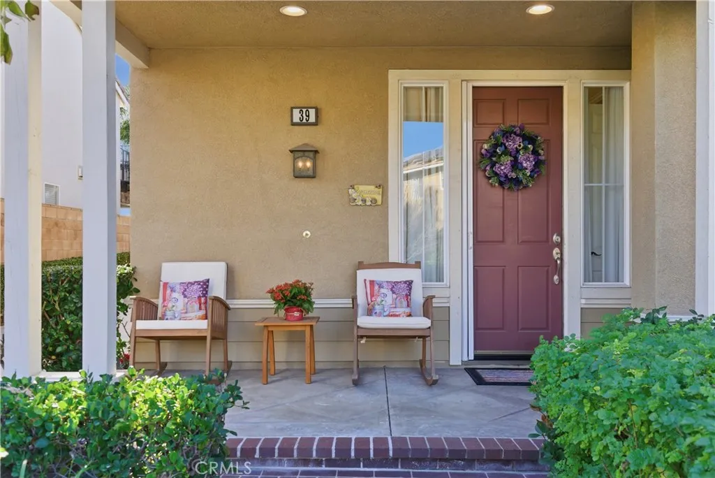 39 Grassy Knoll, Rancho Santa Margarita, California 92688 home-pic-3