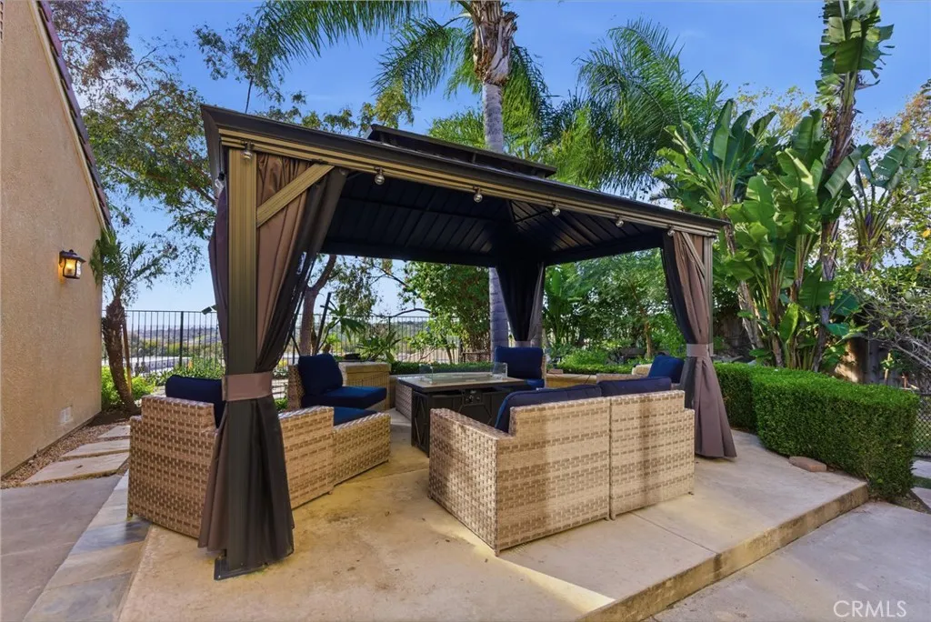 39 Grassy Knoll, Rancho Santa Margarita, California 92688 home-pic-13