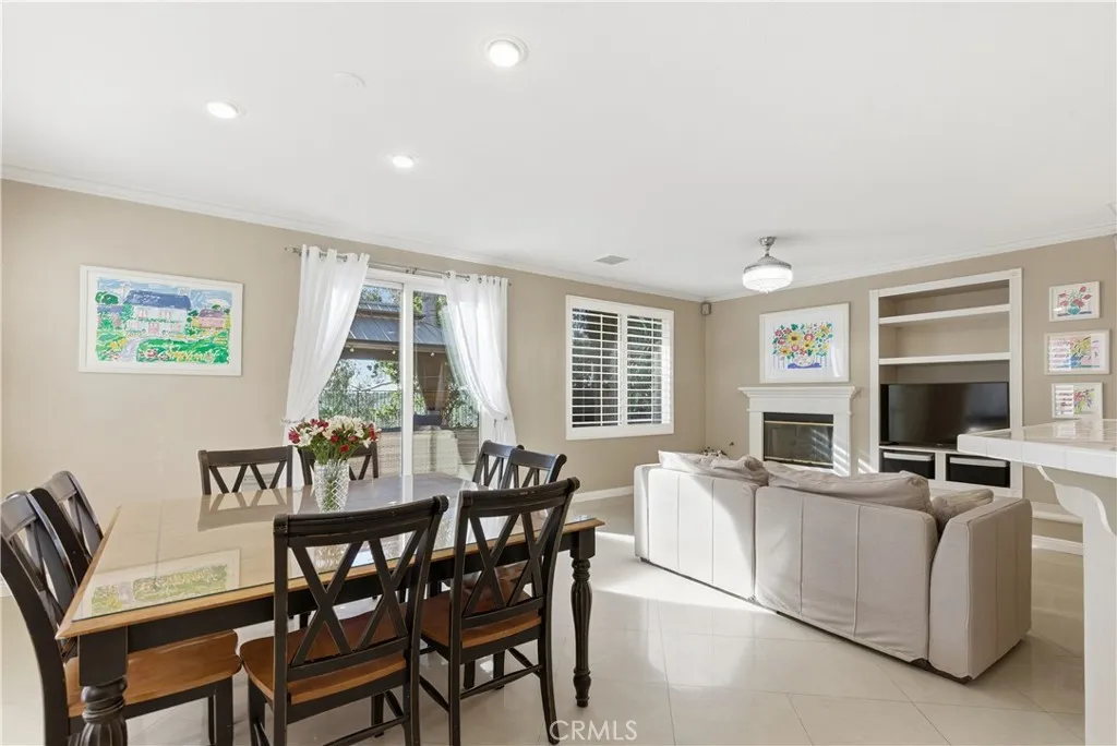 39 Grassy Knoll, Rancho Santa Margarita, California 92688 home-pic-6