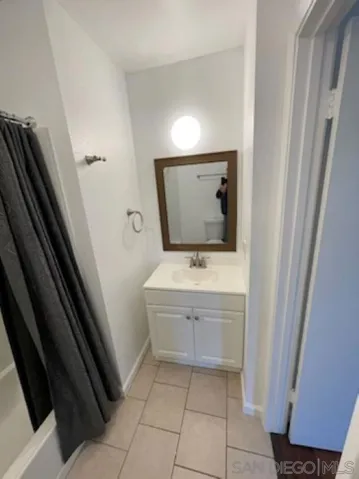 935 W 8th St, Santa Rosa, California 95401