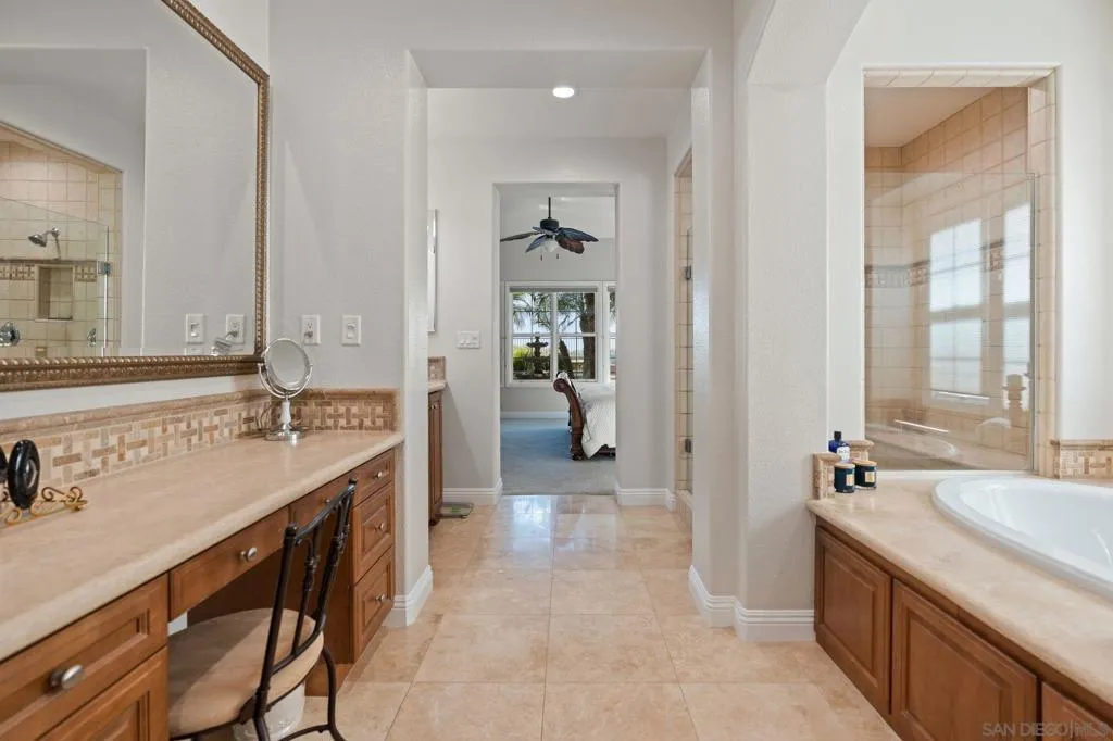 15583 Rising River Pl. S, San Diego, California 92127 home-pic-33