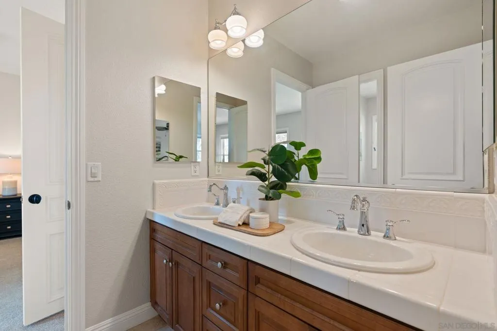 15583 Rising River Pl. S, San Diego, California 92127 home-pic-41