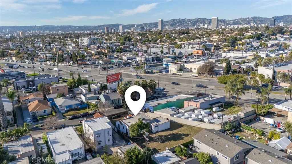 1614 S Highland Avenue, Los Angeles, California 90019 home-pic-14