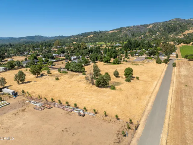 10891 West-12