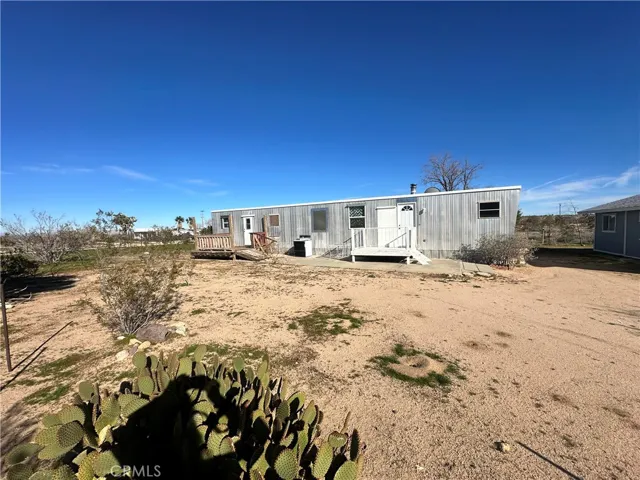 1477 Artesia Avenue, Yucca Valley, California 92284
