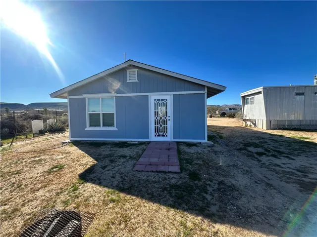 1477 Artesia Avenue, Yucca Valley, California 92284