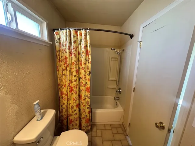 1477 Artesia Avenue, Yucca Valley, California 92284