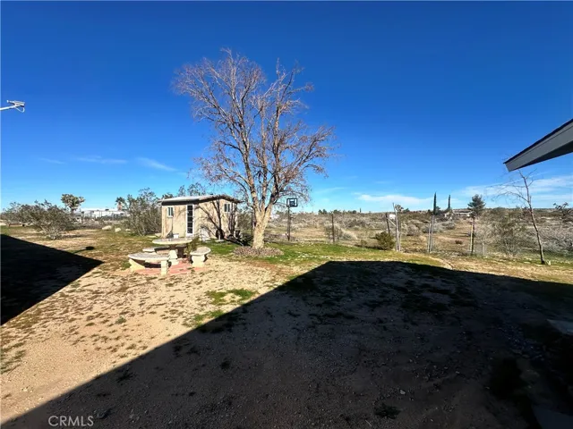 1477 Artesia Avenue, Yucca Valley, California 92284