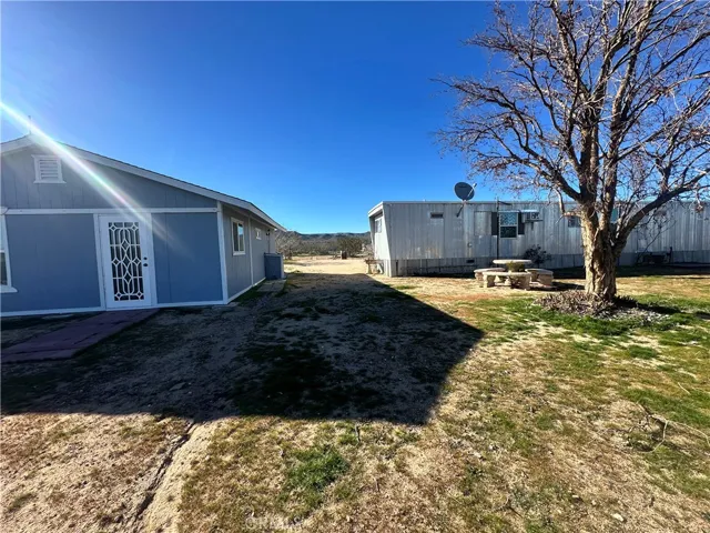 1477 Artesia Avenue, Yucca Valley, California 92284
