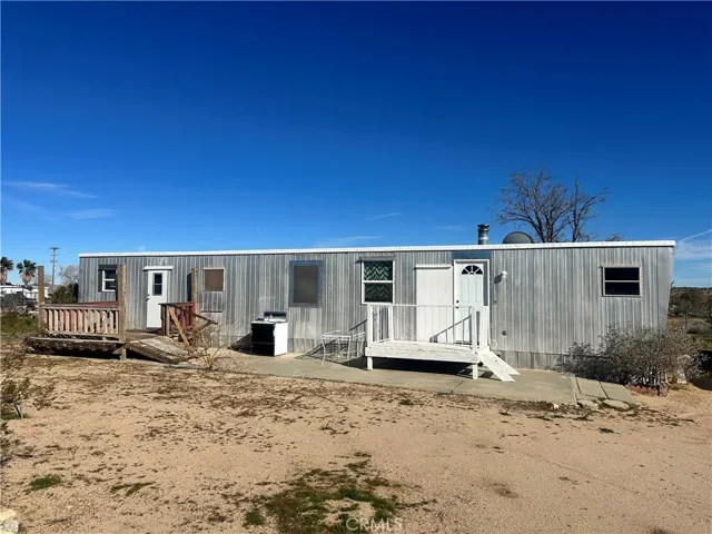 1477 Artesia Avenue, Yucca Valley, California 92284
