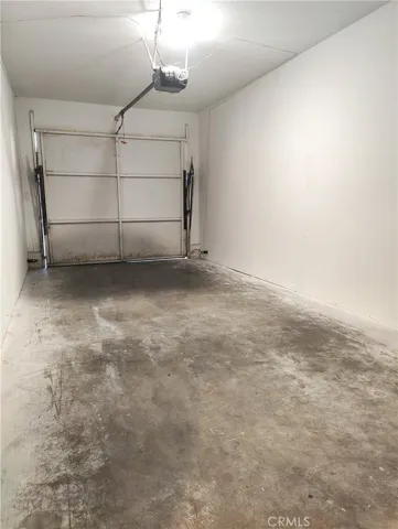 Direct Access to one car attached​​‌​​​​‌​​‌‌​​‌​​​‌‌​​​‌​​‌‌​​‌‌​​‌‌​​​​ garage