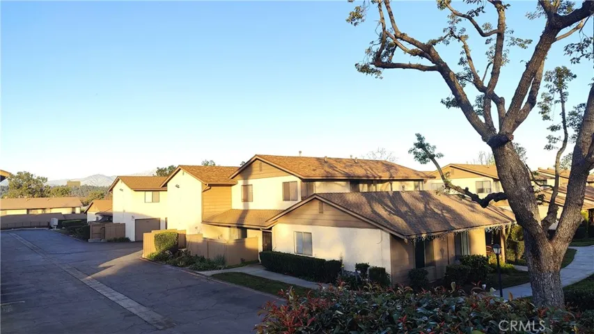 Community view with Mountain view