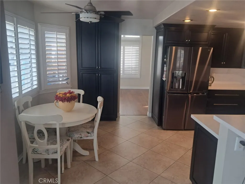 1609 Silvia, Lancaster, California 93535 home-pic-6