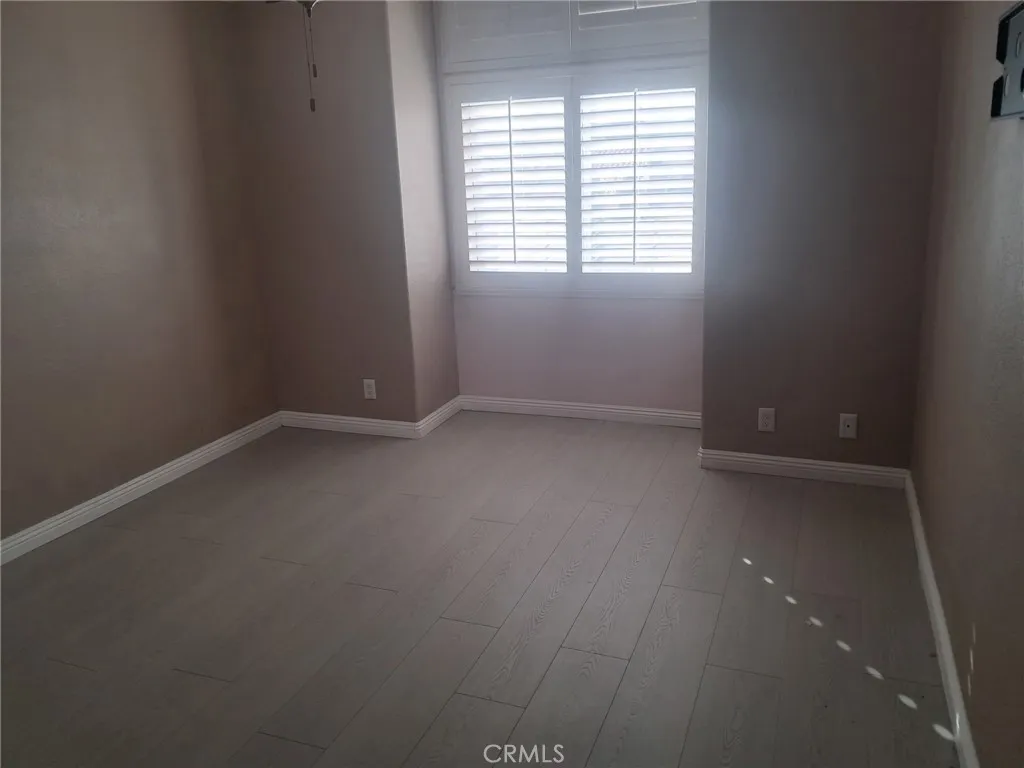 1609 Silvia, Lancaster, California 93535 home-pic-13