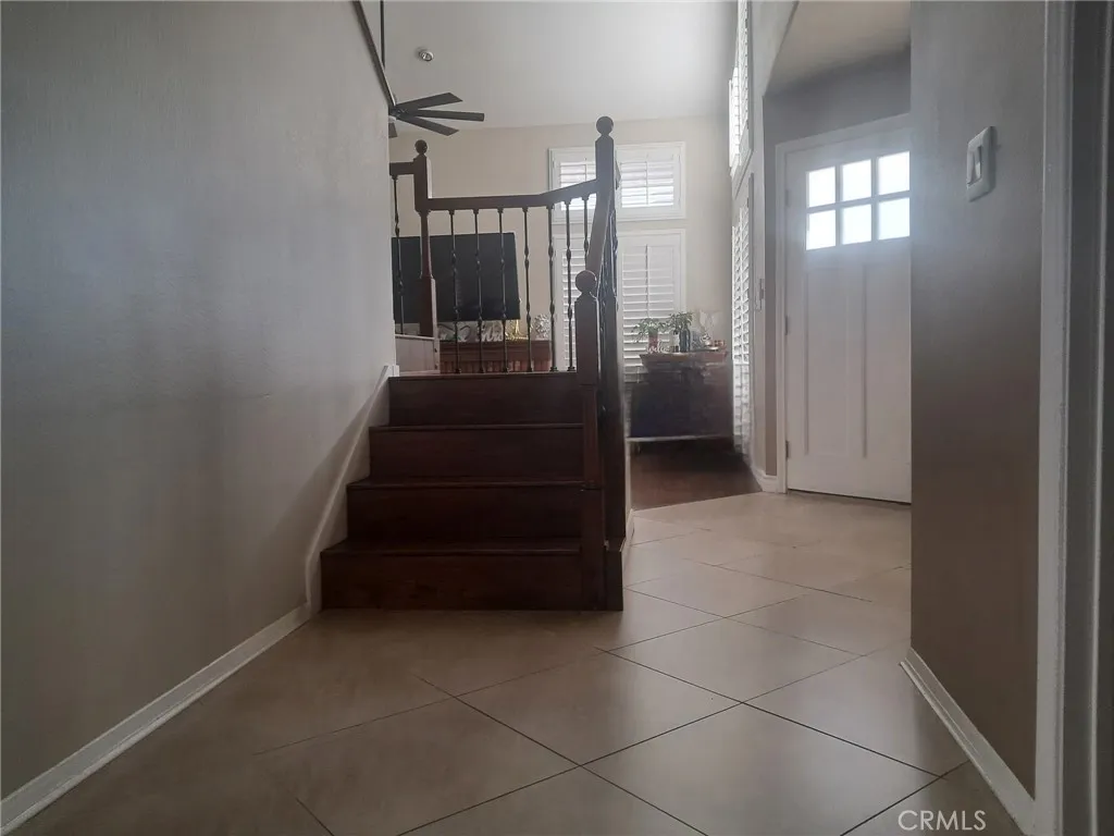 1609 Silvia, Lancaster, California 93535 home-pic-10